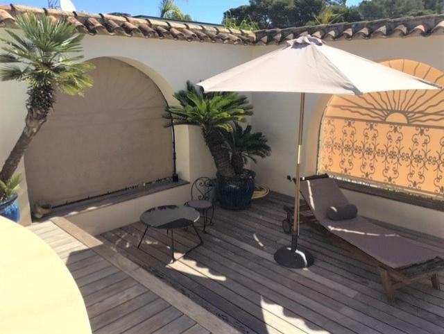 Appartements Les Pesquiers 2 Hyeres Plage Exterior photo